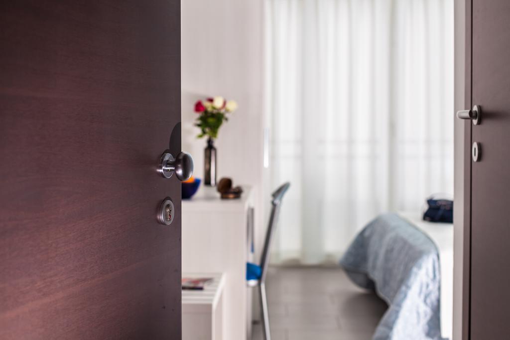 Hotel Platinum Римини Стая снимка